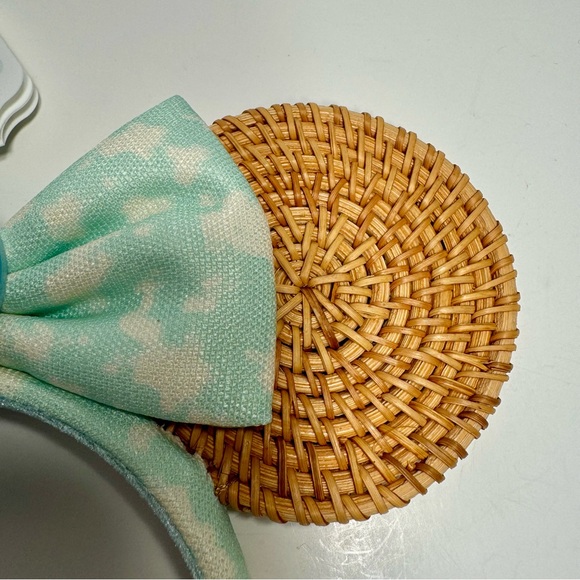 NWT. Disney Minnie Mouse Summer Ear Headband, part of the Mickey Mouse Summer - Picture 5 of 11